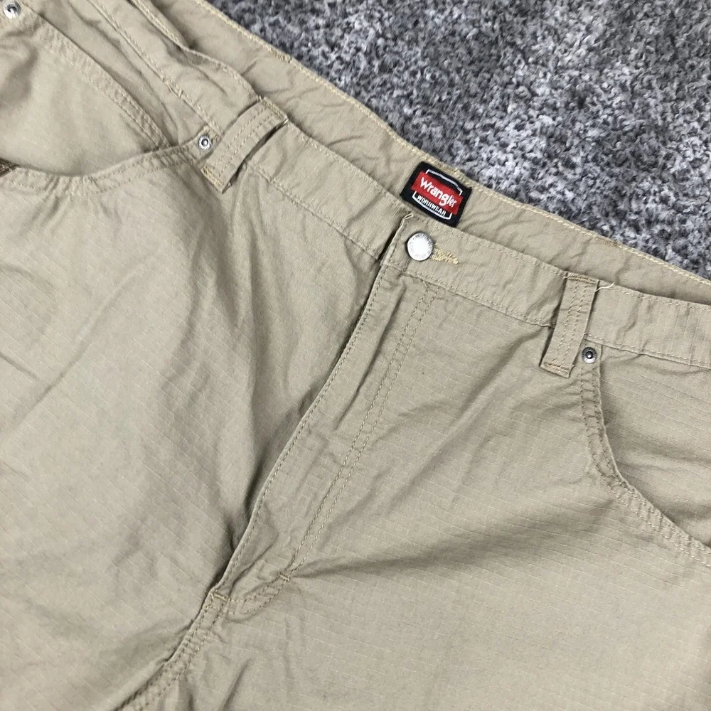 Wrangler RIGGS Workwear Pants Mens 42x30 Beige Cotton Ripstop Khakis Utility